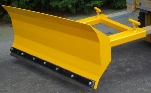 forklift snow plough / yard scraper 3