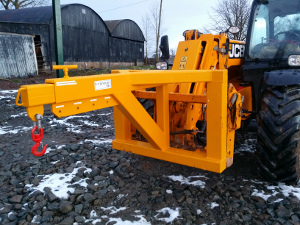 Telehandler Extending Lifting Jib on JCB